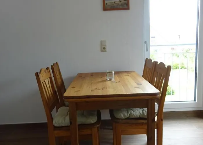 Neu! Bi't Swaalvkenuest Apartman Aurich